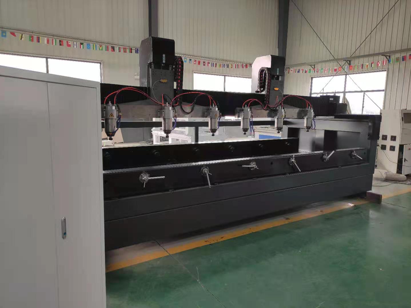 木工雕刻機如何操作不傷臺面？