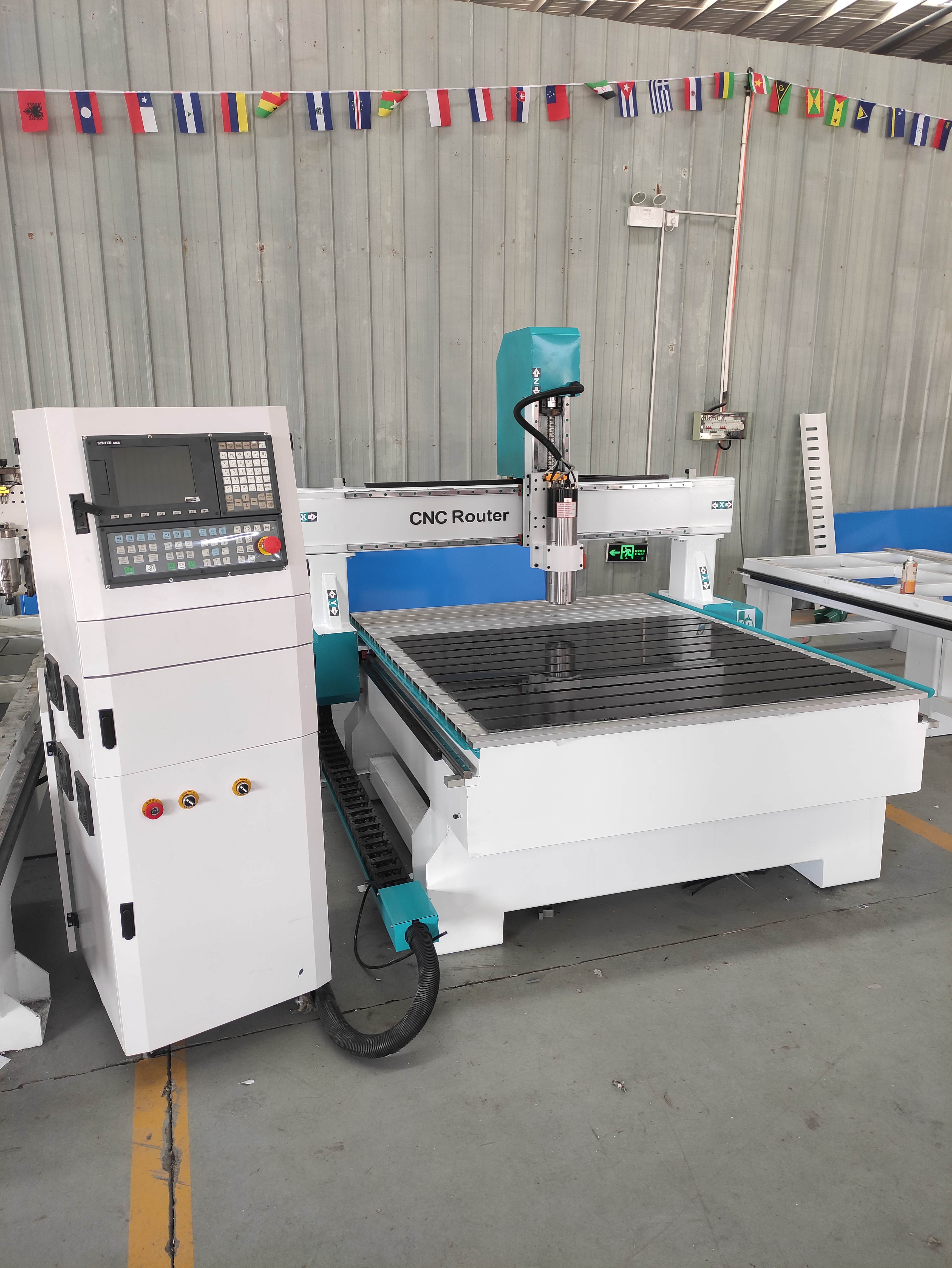 雕刻機(jī)的使用和手工雕刻相比都有哪些優(yōu)勢